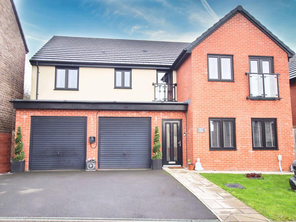 Main image of property: Clos Rhys Meurug, Capel Llanilltern, Cardiff CF5 6GA