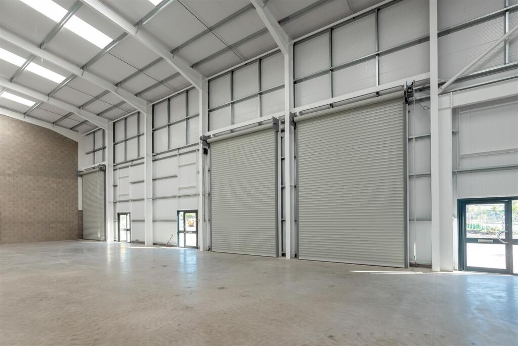 Additional image 16 of Oak Tree Court, Arden Forest Way, Alcester B49 6GT