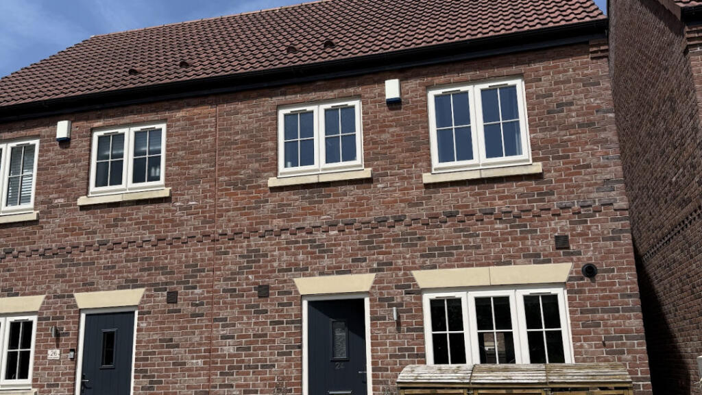 Main image of property: Thorne, Doncaster, DN8 5FE