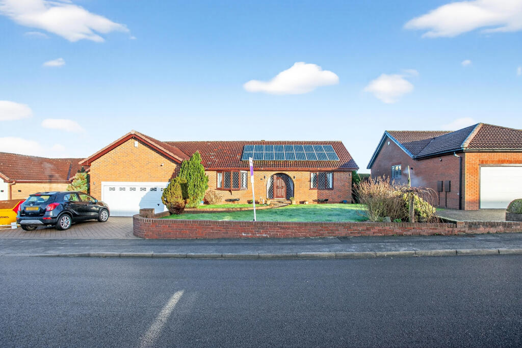 4-bed detached on Mill Fields, Sheffield, S26, £495,000