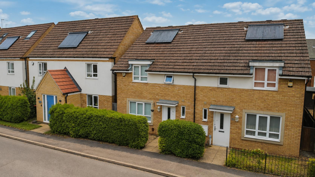 House in Milton Keynes, Broughton Gate, Broughton and Milton Keynes