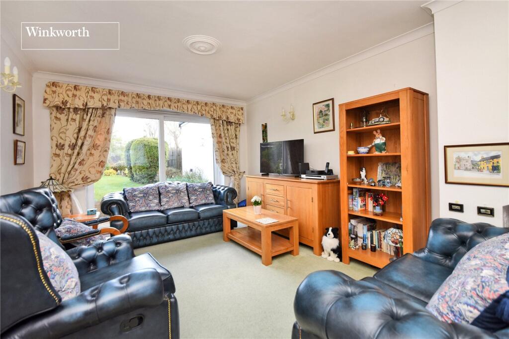 House in Sutton - View 4