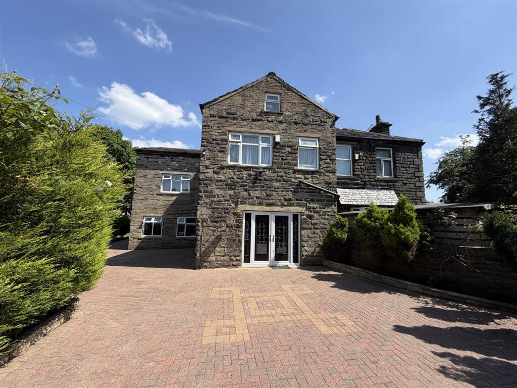 Main image of property: Newstead Dene, Halifax