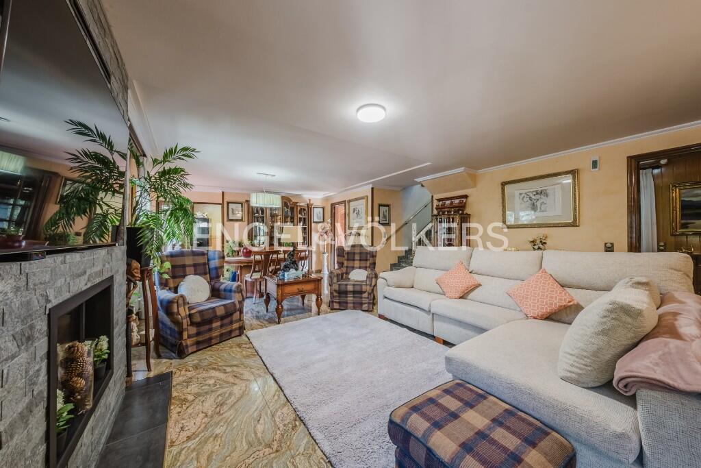 Main image of property: Andorra la Vella