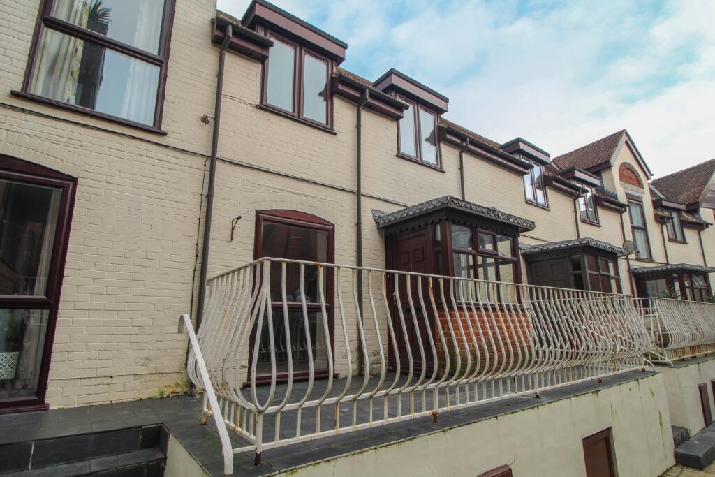 Main image of property: Upper Norwich Road, Bournemouth, BH2