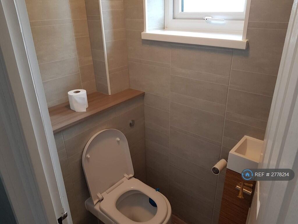 Additional image 10 of The Downs, Hatfield, AL10