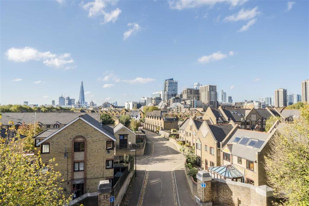 Main image of property: Reardon Street, Wapping