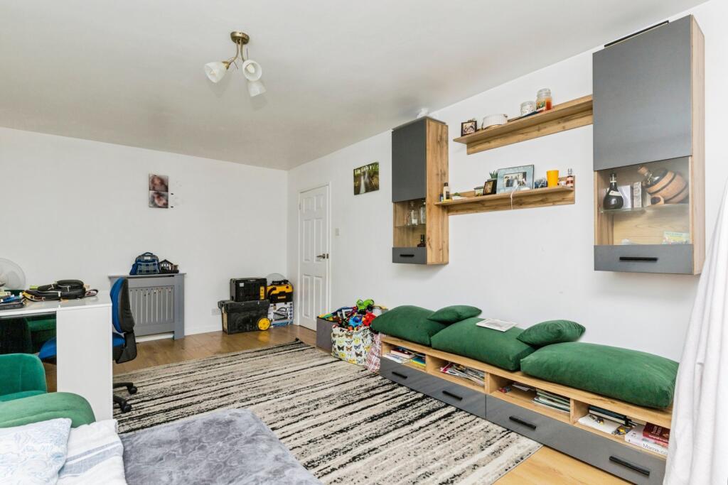 Main image of property: Oak Road, Crawley, West Sussex, RH11