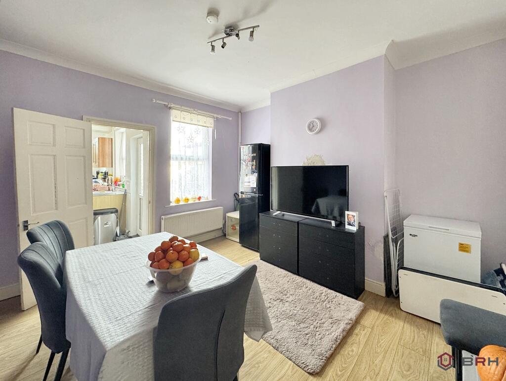 House in Doncaster - View 2