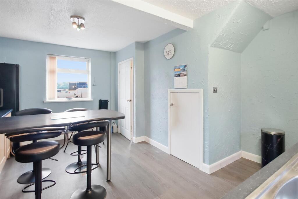 House in Sheffield - View 5