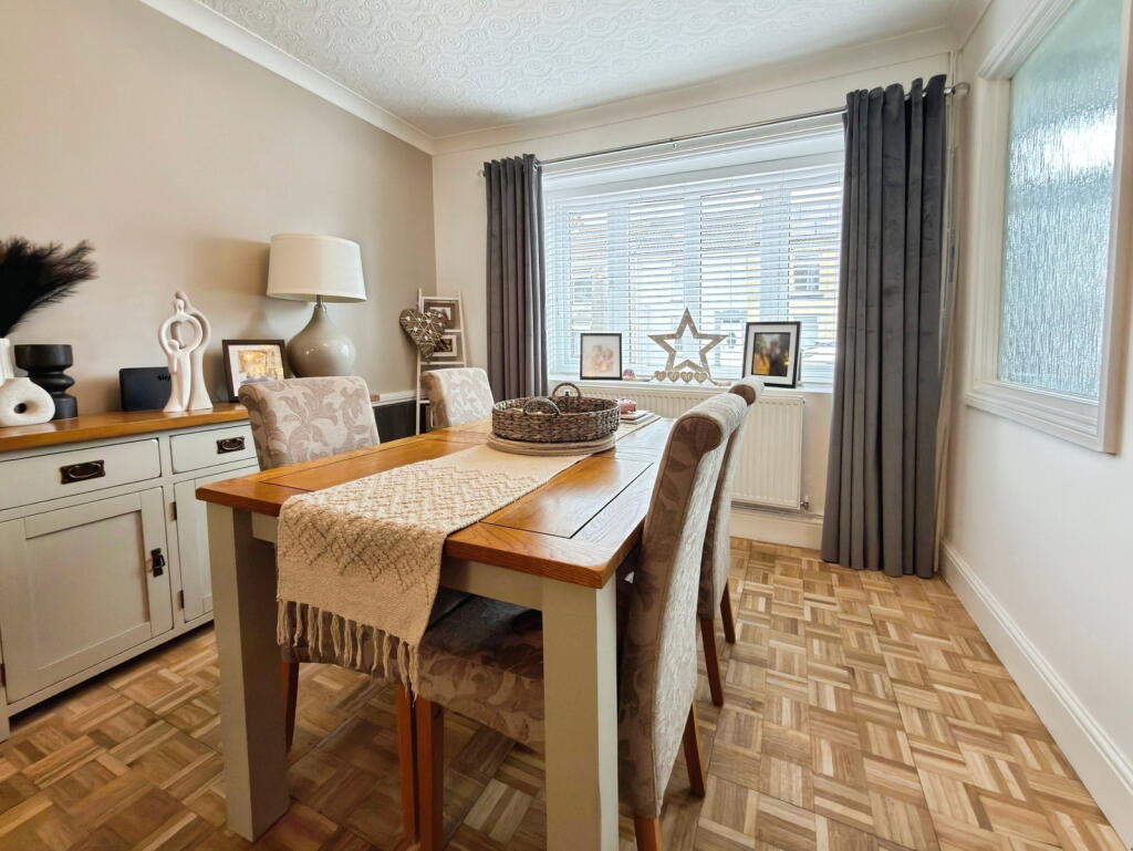 House in Swansea, Landore - More