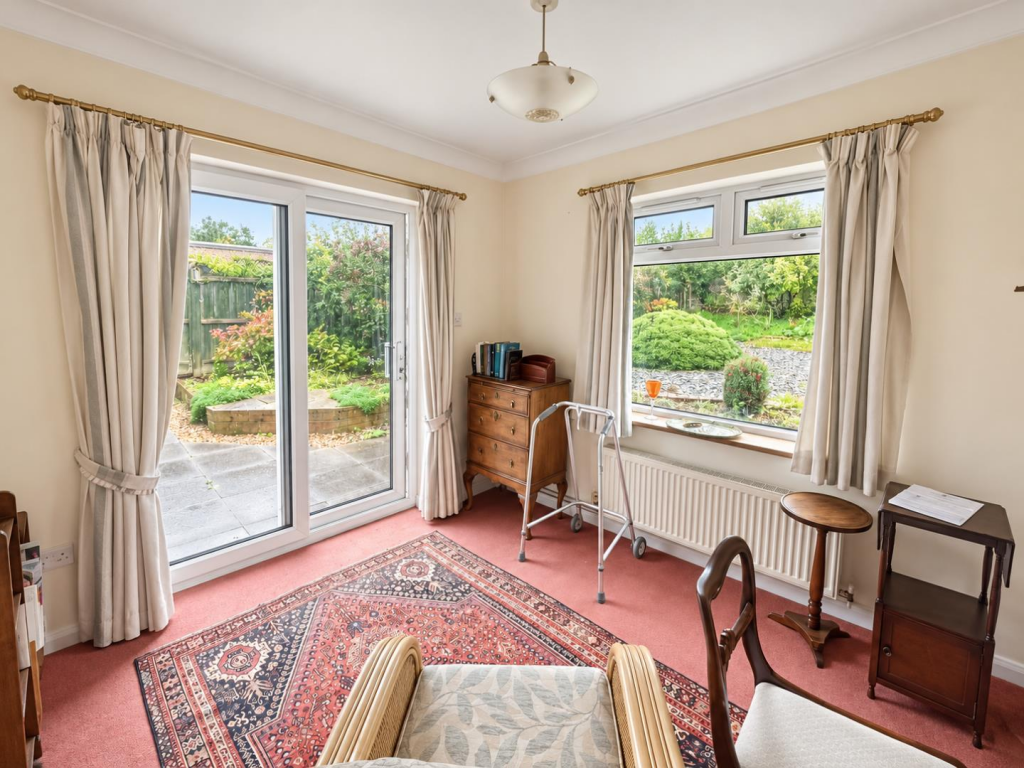 Ridgeway, Weston Favell Village, Northampton NN3 photo 3