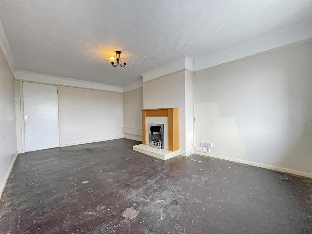 Apartment in Plymouth - View 4