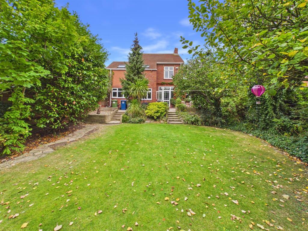 House in Newcastle upon Tyne - View 2