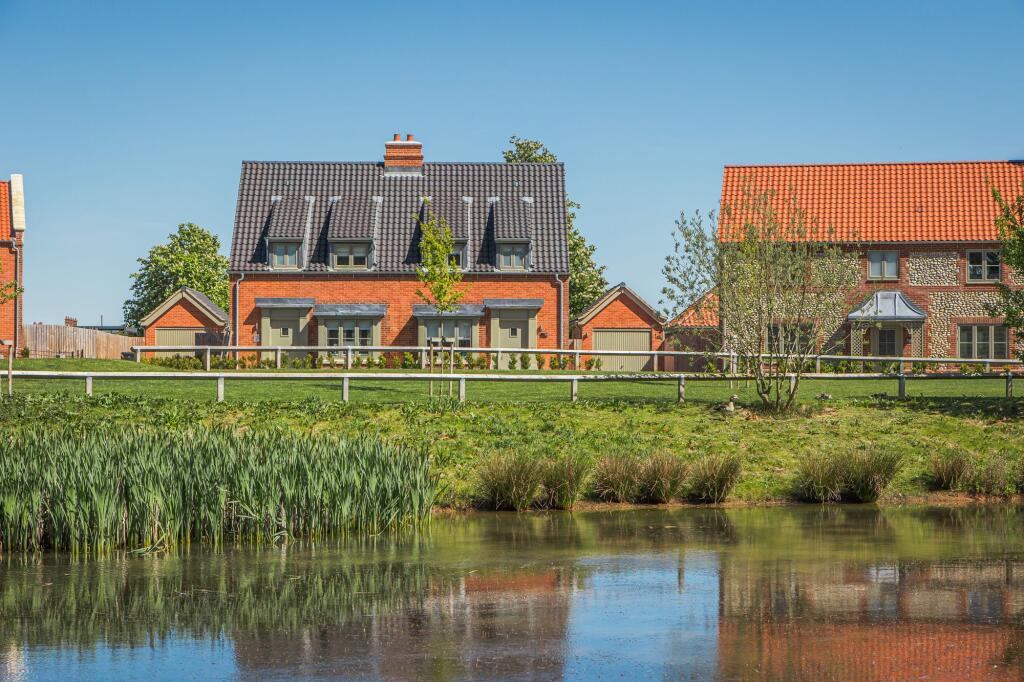 Main image of property: Beautifully Presented Home with Pond Views in Docking