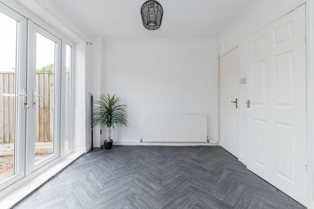 House in Wigan, Shevington - View 4