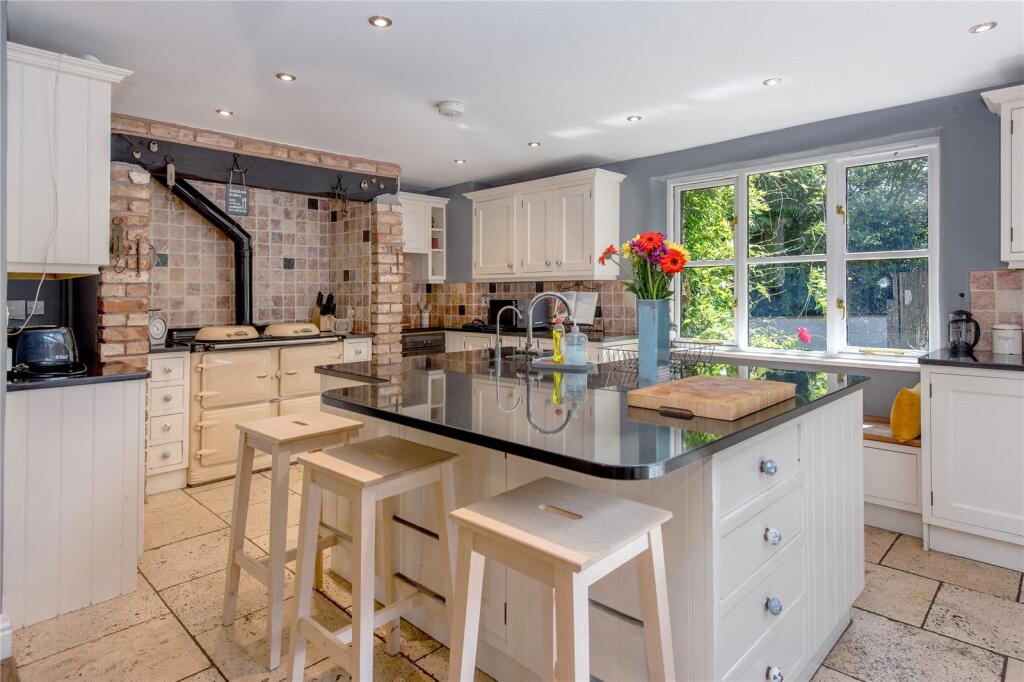 House in Taunton, Seven Ash - More