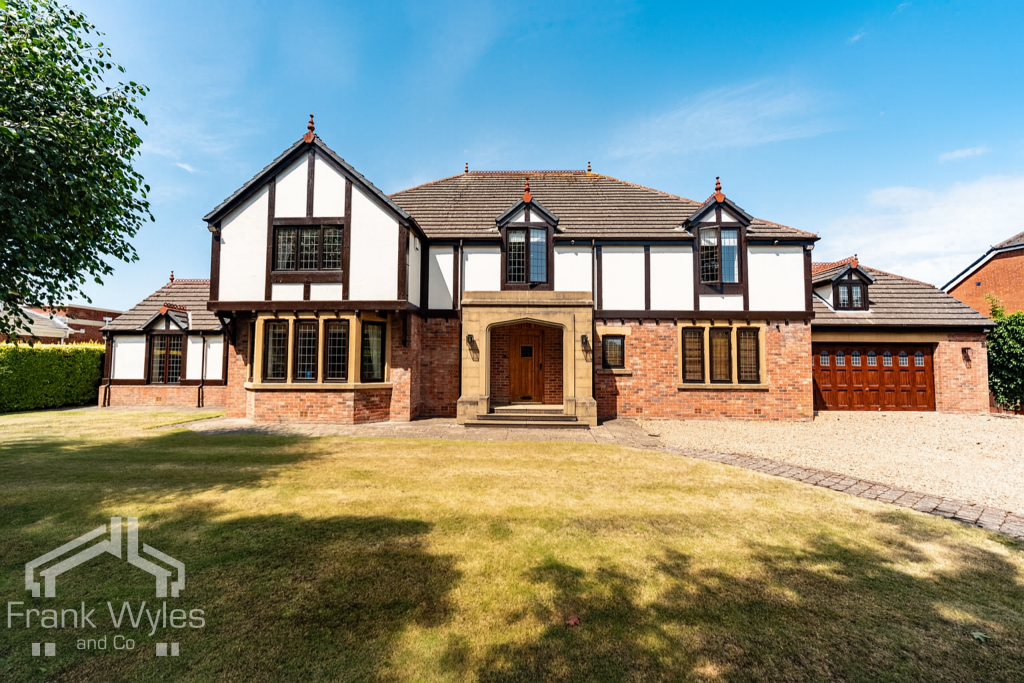 5-bed detached on Regent Avenue, Lytham, Lancashire, £1,175,000