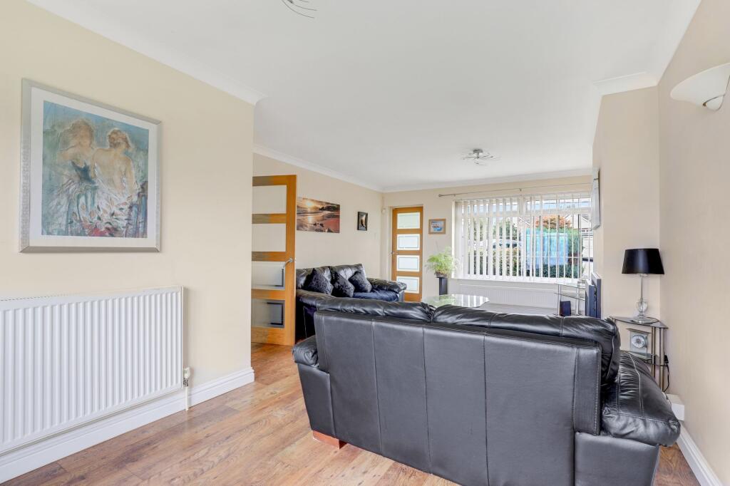 House in Gedling - More