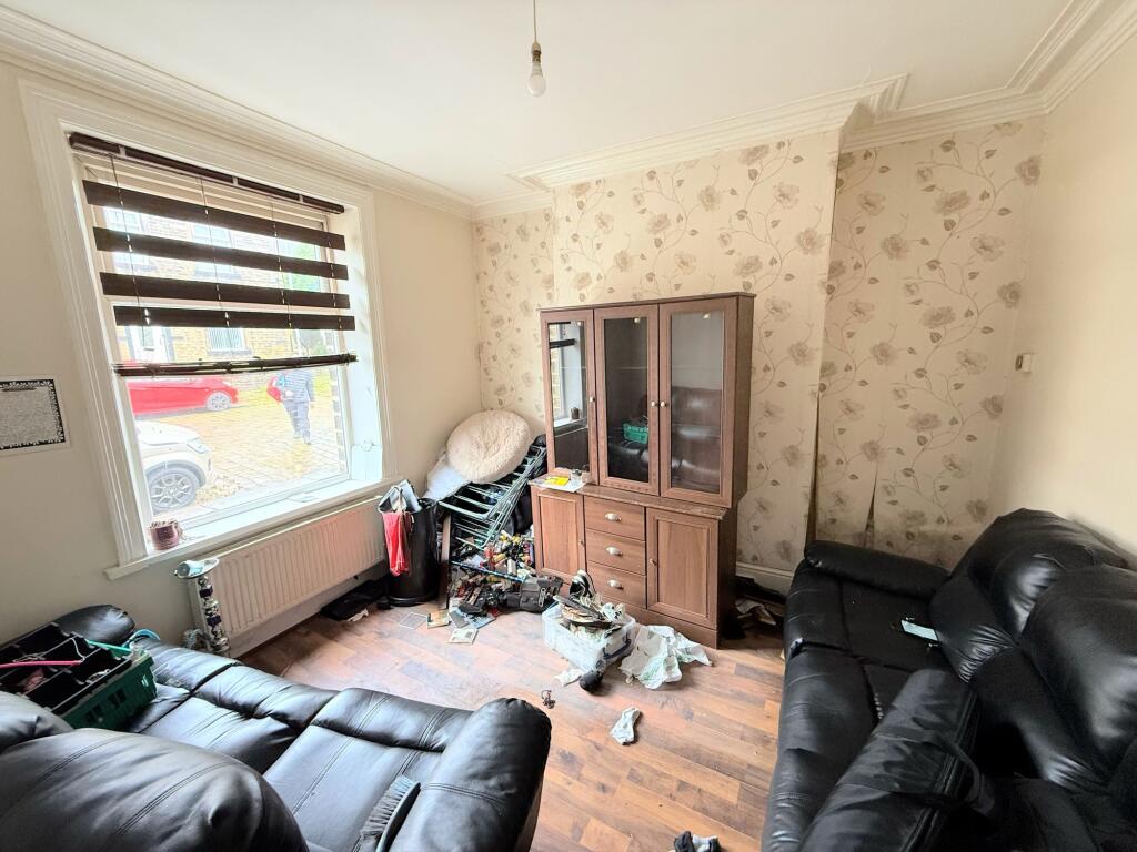 House in Halifax - View 2