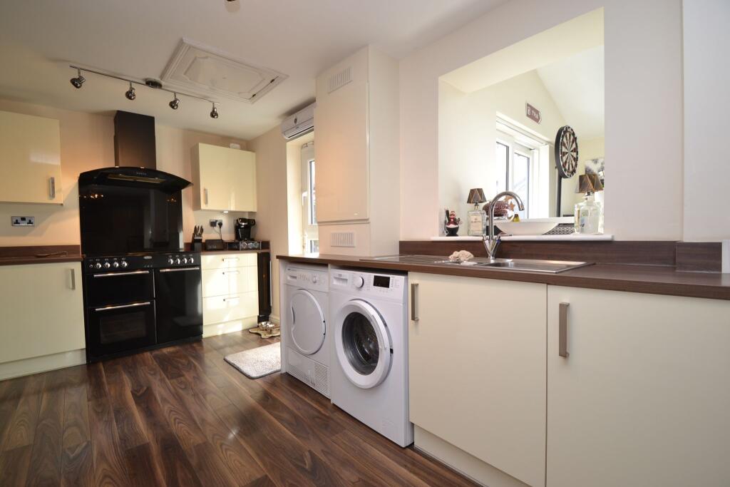 Additional image 7 of Rush Croft, Thackley,