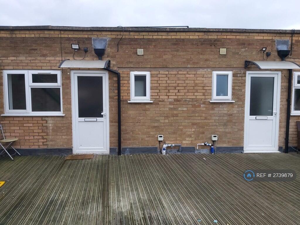 Main image of property: Hampton Court, Cradley Heath, B64
