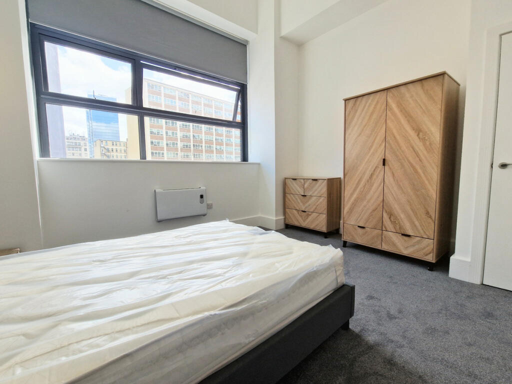 Apartment in Birmingham - More