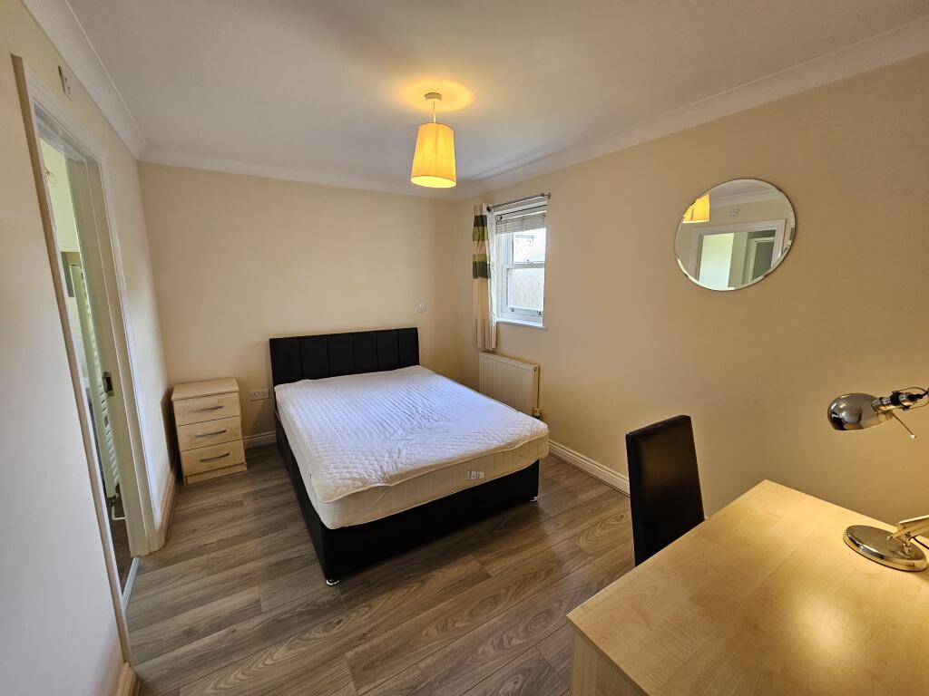 Apartment in Coventry - View 4