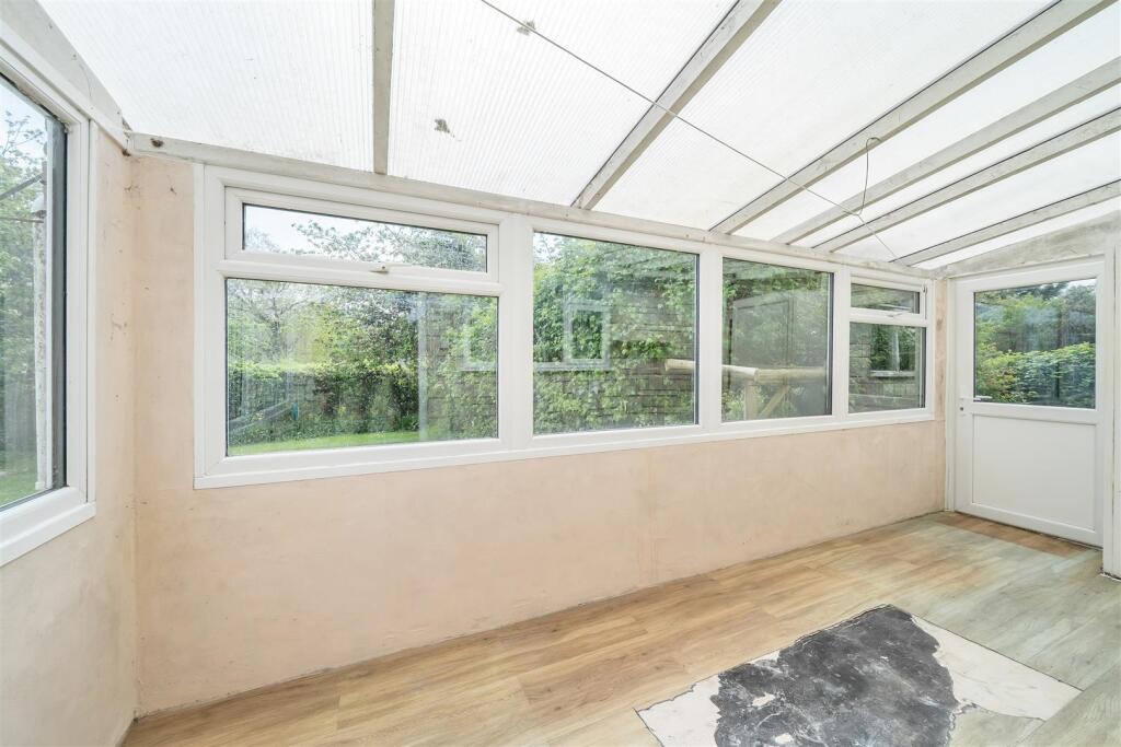 House in Bridport, Dorset - View 4