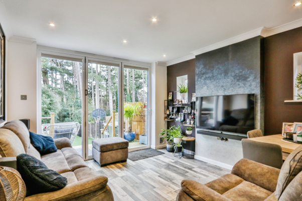 Pine Vale Crescent photo 4