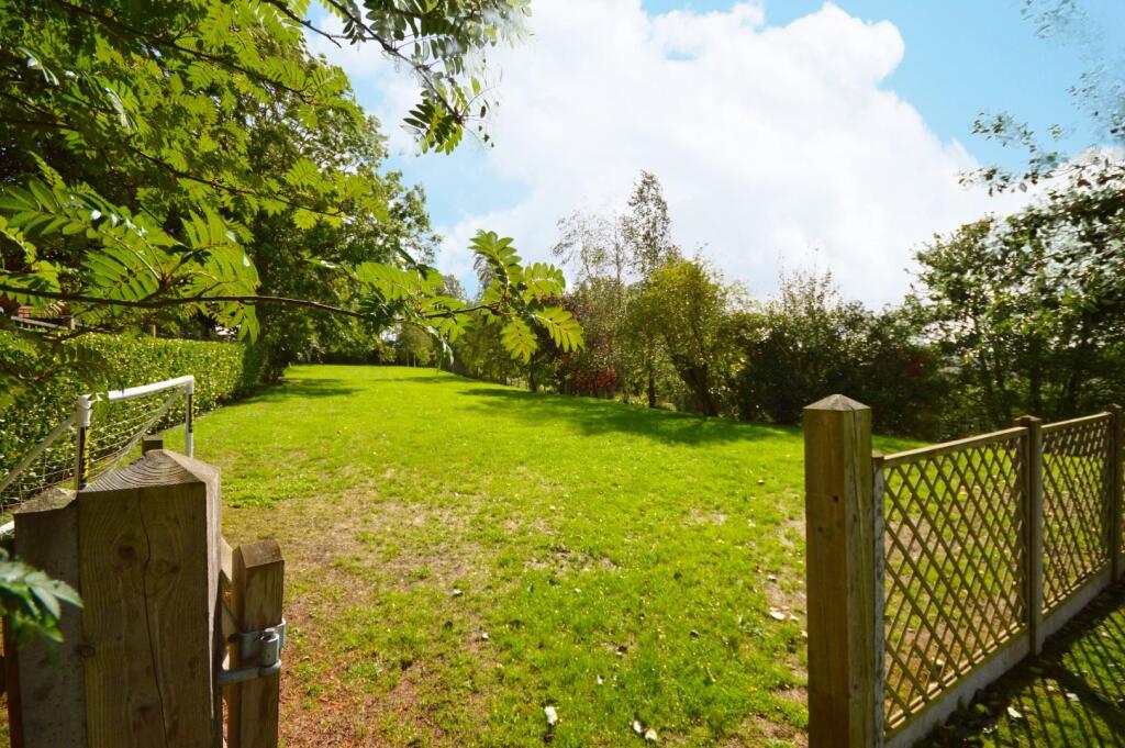 Wellsway, Keynsham photo 3