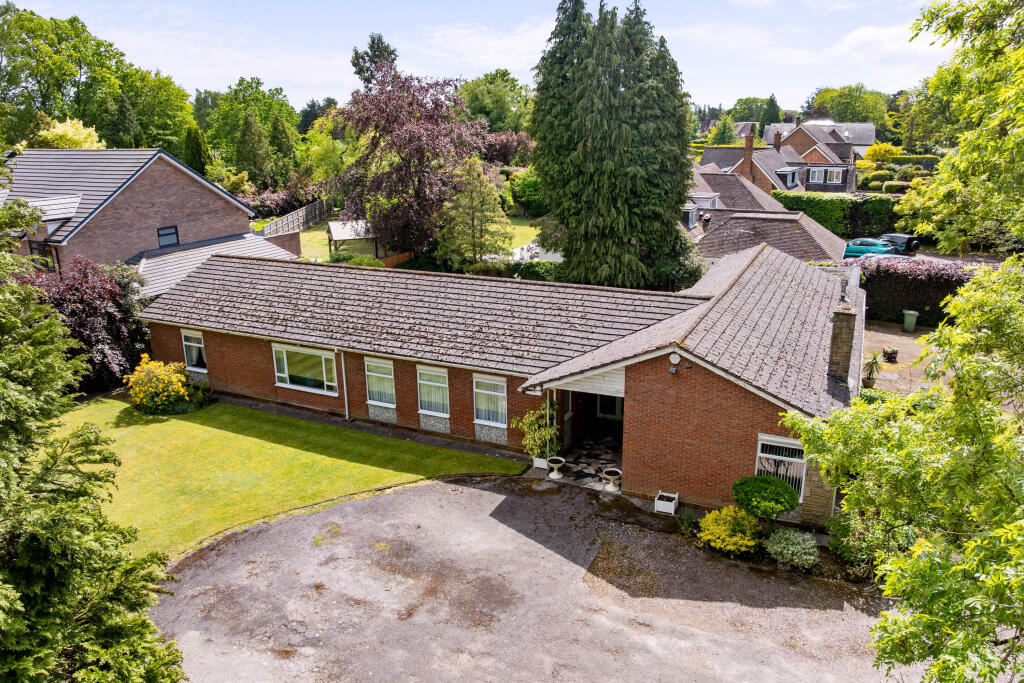 House in Solihull, Knowle - View 2