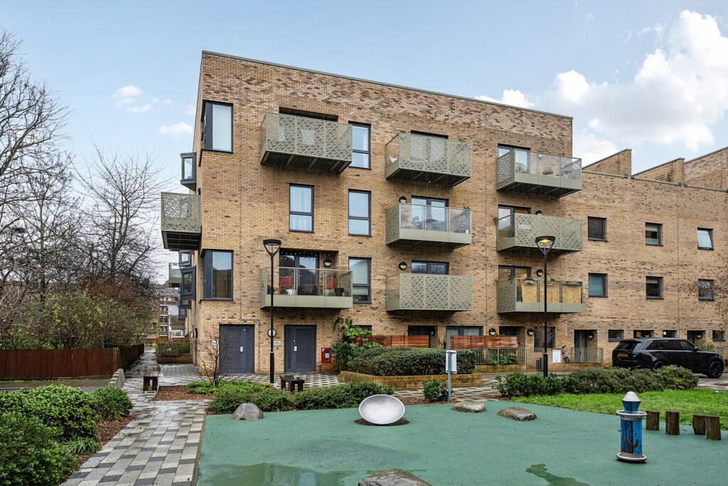 Main image of property: Horsnell Close, London