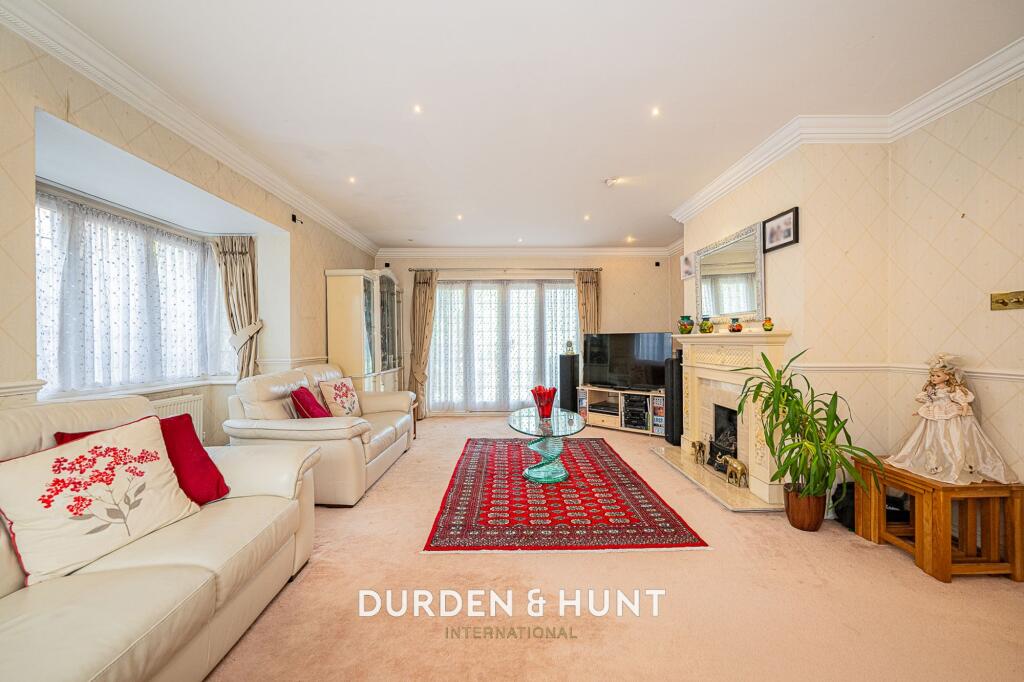 House in London - View 4