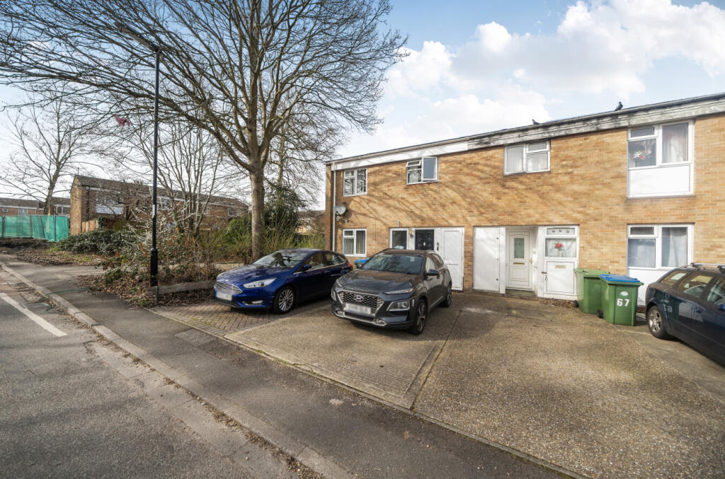 Main image of property: Tangmere Drive, Lordshill, Southampton, Hampshire, SO16