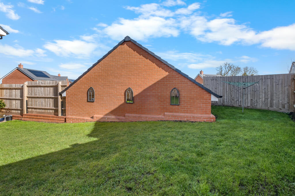 Additional image 24 of Maple Close, Bromsgrove B61 7FH