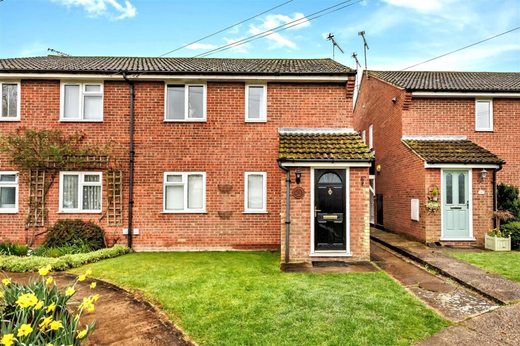 Main image of property: Weald Hall Lane, Thornwood.