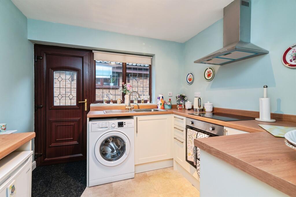 House in Rushcliffe, Nottinghamshire - View 3