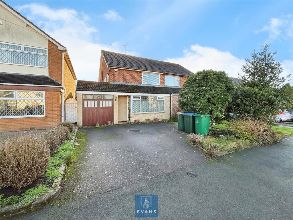 Main image of property: Rosslyn Avenue, Coundon, Coventry