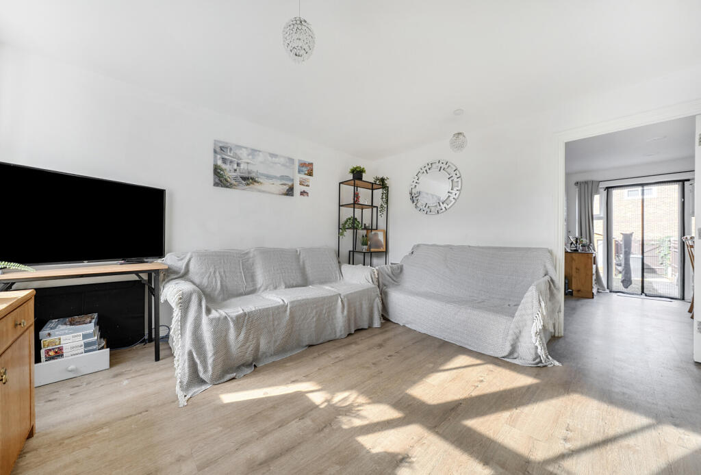 House in Redhill - View 5