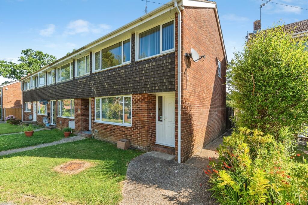 Main image of property: Whitebeam Way, North Baddesley, Southampton