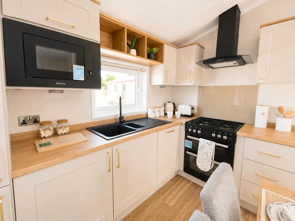 House in East Suffolk, Felixstowe - View 5