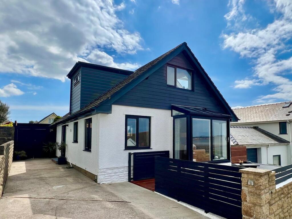 Main image of property: Seaview Drive, Ogmore-By-Sea, Vale of Glamorgan, CF32 0PB