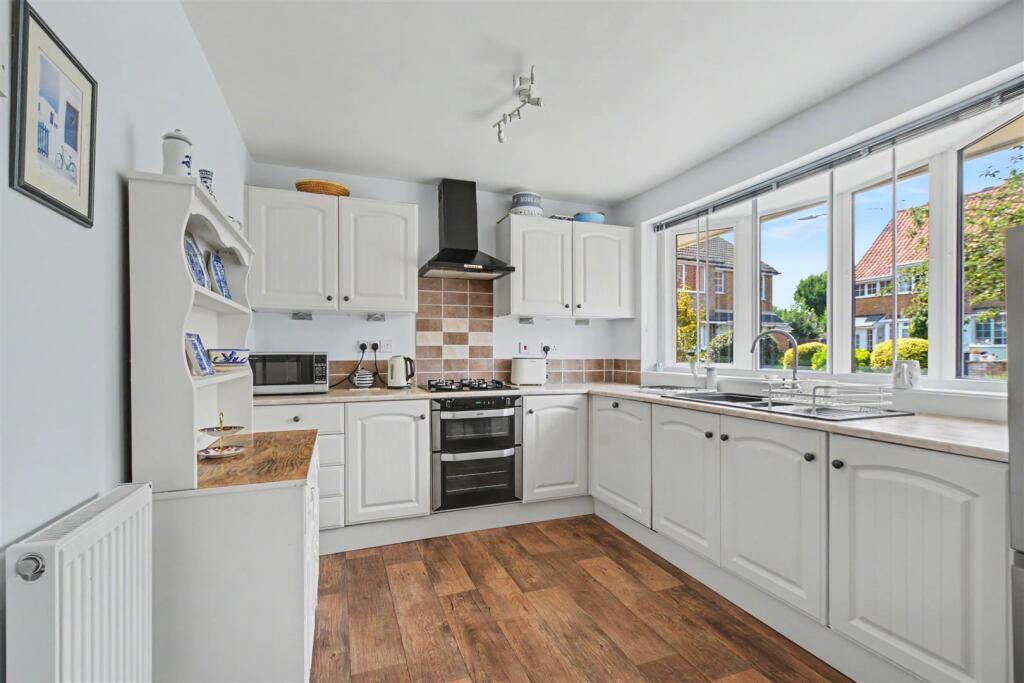 House in Nottingham - View 2
