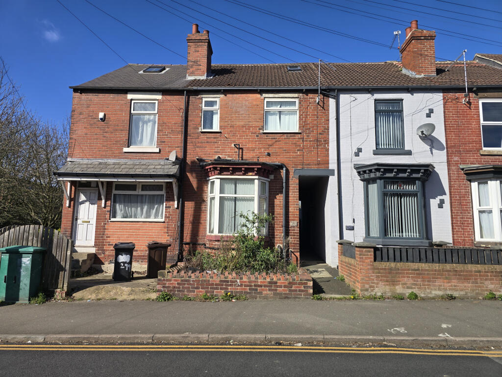 Main image of property: 301 Bellhouse Road, Sheffield, South Yorkshire, S5