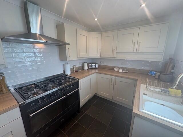 Additional image 5 of 29 Avon Drive, Barnoldswick, BB18 6ET