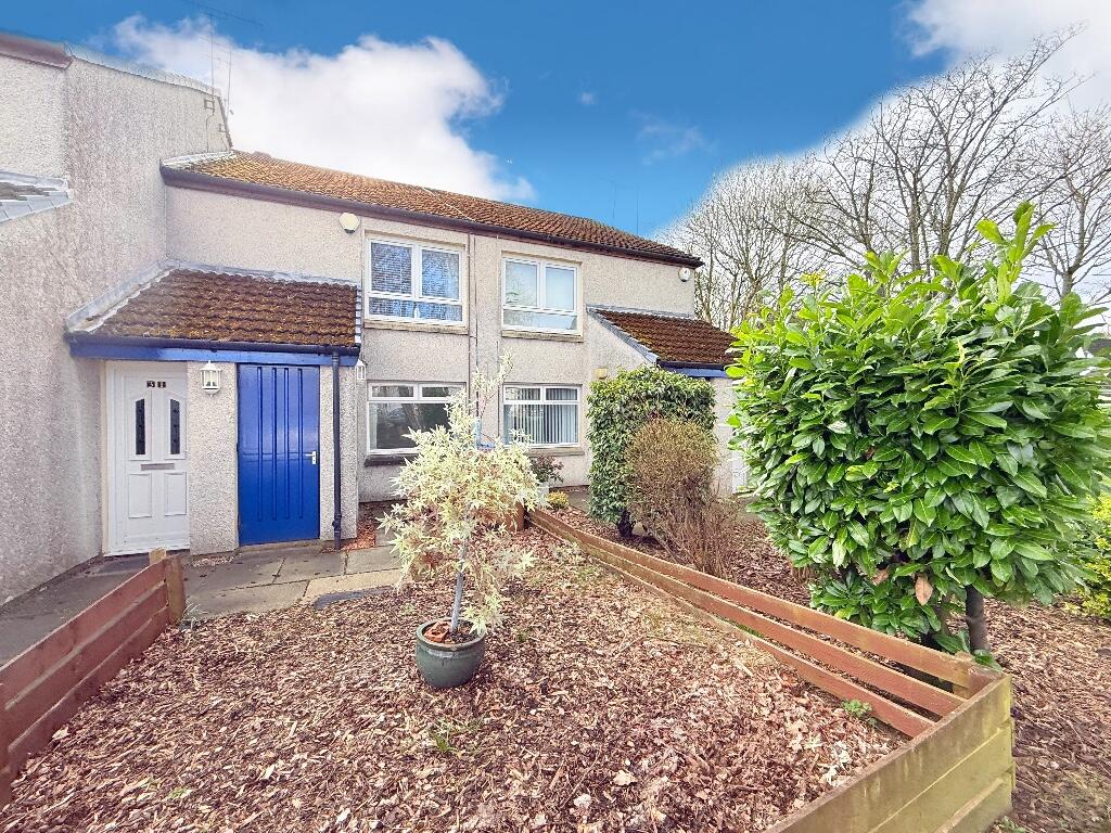 Main image of property: 29 Rosebank Avenue, Falkirk, FK1 5JW