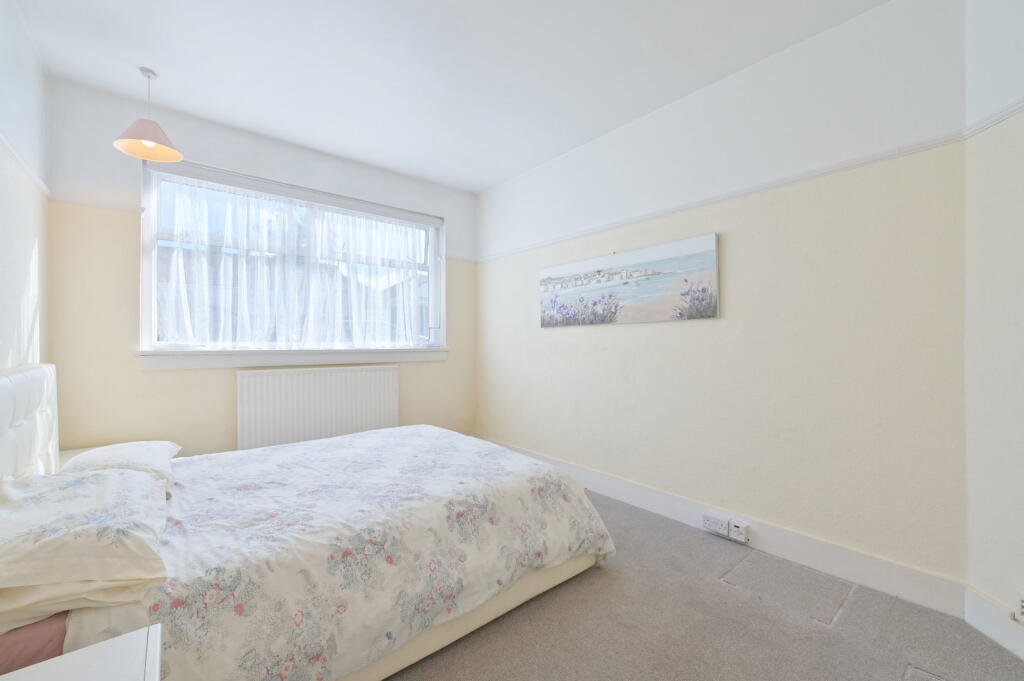 House in Harrow - More