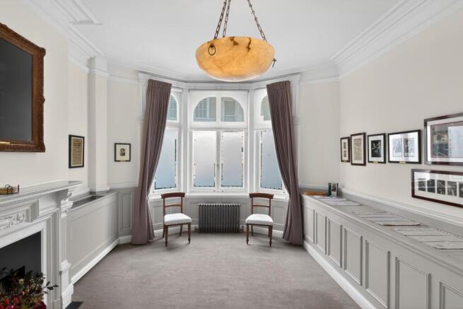 30 Queen Anne Street, London W1G 8HX