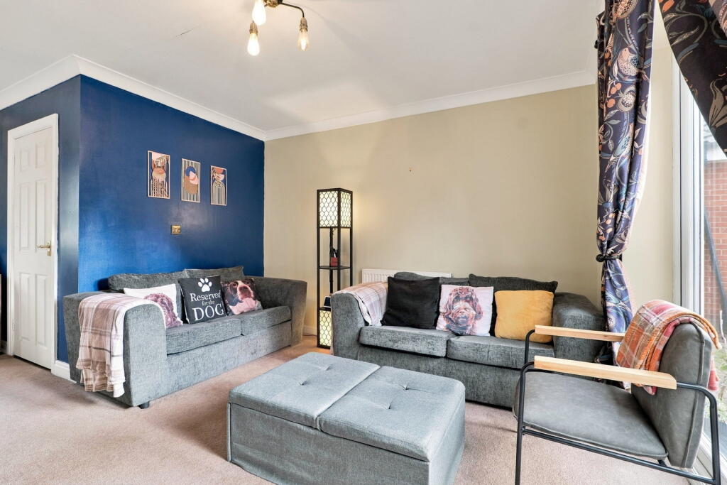 House in Sheffield - View 4